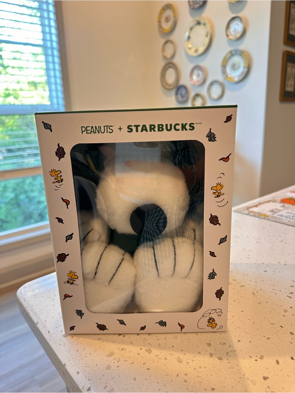 STARBUCKS X PEANUTS Plush Snoopy